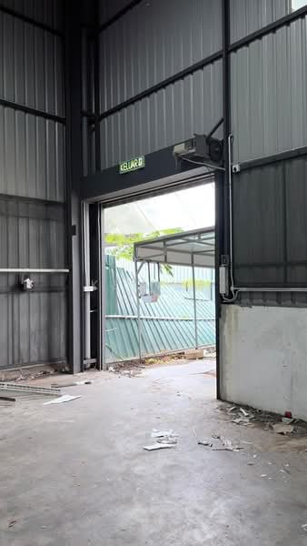 Factory for Rent in Puchong (Selangor) - Kelvin Ooi - Entrance - PropertyGuru.com.my