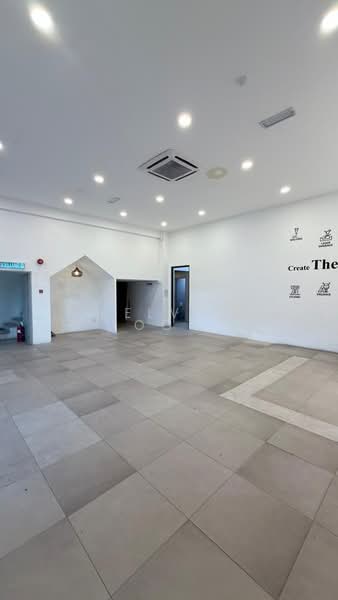 Factory for Rent in Puchong (Selangor) - Kelvin Ooi - Interior - PropertyGuru.com.my