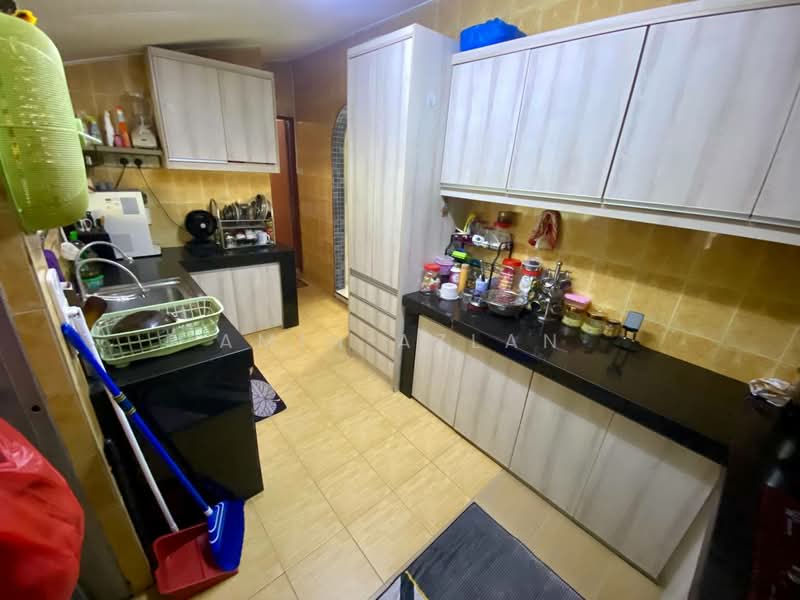 Terraced House for Sale in Kepong (Kuala Lumpur) - Amin Azlan - Kitchen - PropertyGuru.com.my