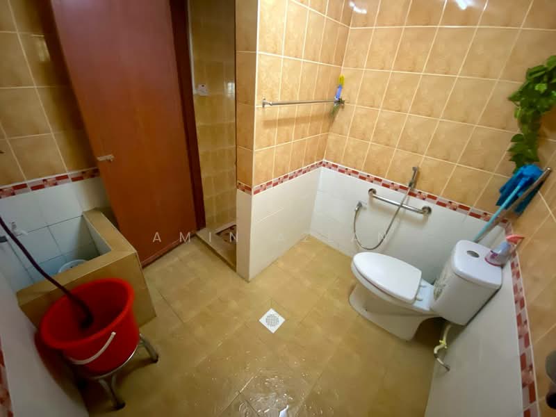 Terraced House for Sale in Kepong (Kuala Lumpur) - Amin Azlan - Bathroom - PropertyGuru.com.my