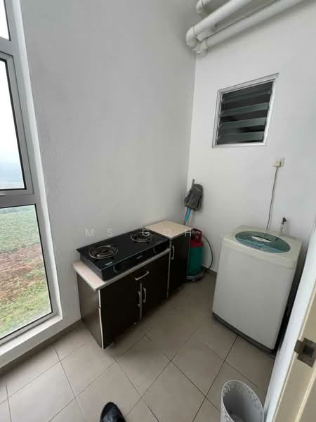 Condominium for Rent at Lakefront Homes - Ms Goh . - Kitchen - PropertyGuru.com.my