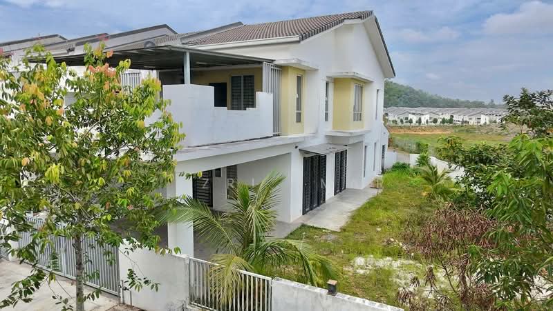 2-storey Terraced House for Sale in Seremban (Negeri Sembilan) - Fazri Omar - Exterior - PropertyGuru.com.my