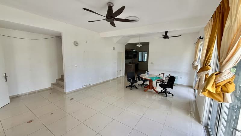2-storey Terraced House for Sale in Seremban (Negeri Sembilan) - Fazri Omar - Living Room - PropertyGuru.com.my