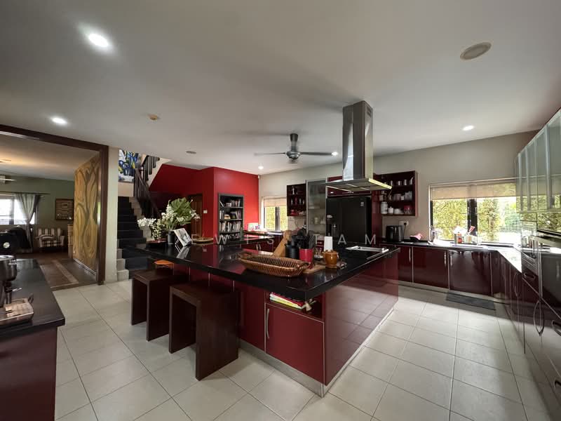 Bungalow for Sale in Country Heights (Kajang) - Lewis Tam - PropertyGuru.com.my