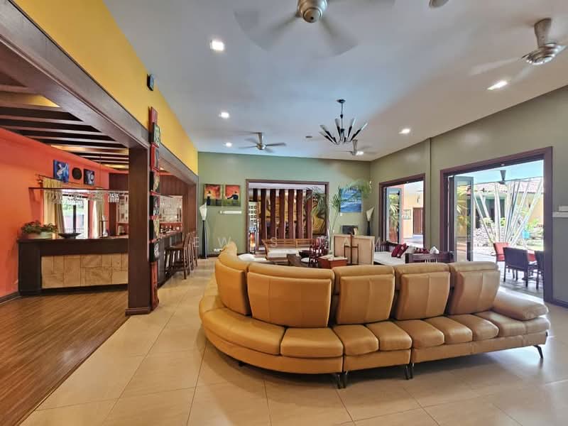 Bungalow for Sale in Country Heights (Kajang) - Lewis Tam - PropertyGuru.com.my