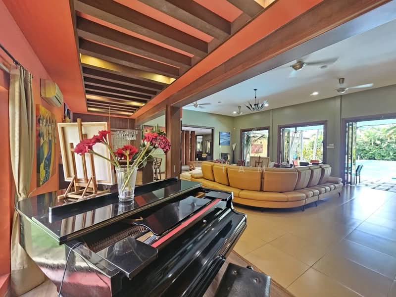 Bungalow for Sale in Country Heights (Kajang) - Lewis Tam - PropertyGuru.com.my