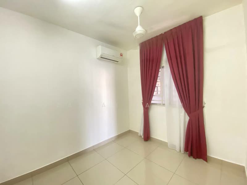Service Residence for Sale at Platinum Lake PV 21 - Zaimah Zamri - Interior - PropertyGuru.com.my