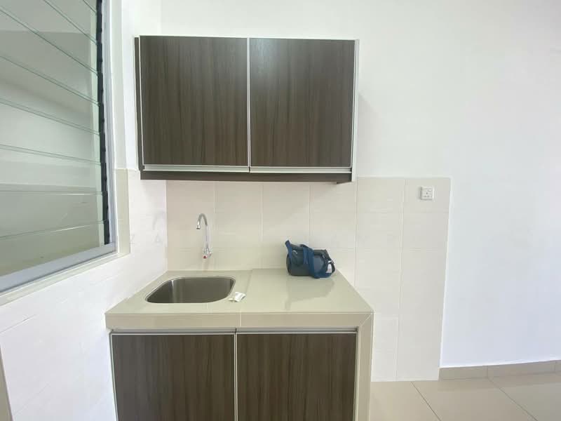 Service Residence for Sale at Platinum Lake PV 21 - Zaimah Zamri - Kitchen - PropertyGuru.com.my