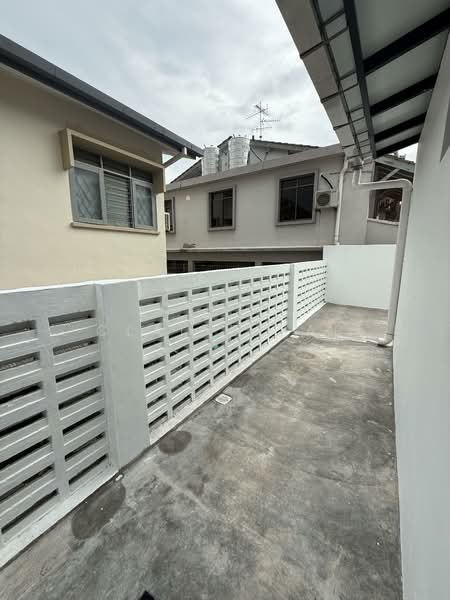 Rumah Berkembar untuk Dijual di Taman Pelangi (Johor Bahru) - Claire Yap - Exterior - PropertyGuru.com.my