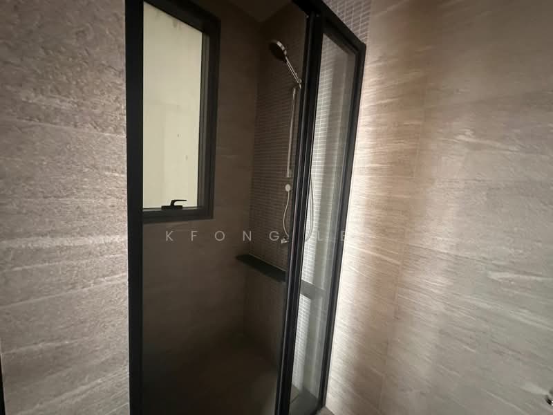 Servis Apartment untuk Disewa di Tropicana Gardens - Kfong Lee - Bathroom - PropertyGuru.com.my
