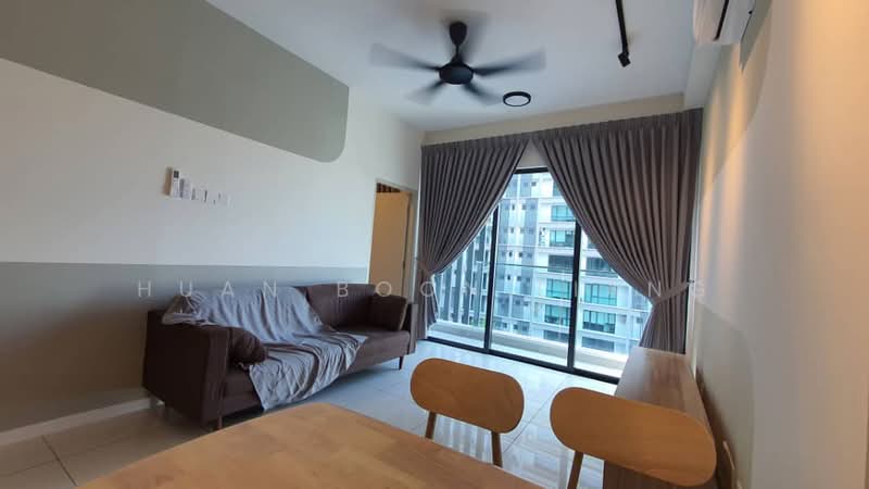 Servis Apartment untuk Disewa di The Glenz @ Glenmarie - Huan Boon Liang - Living Room - PropertyGuru.com.my