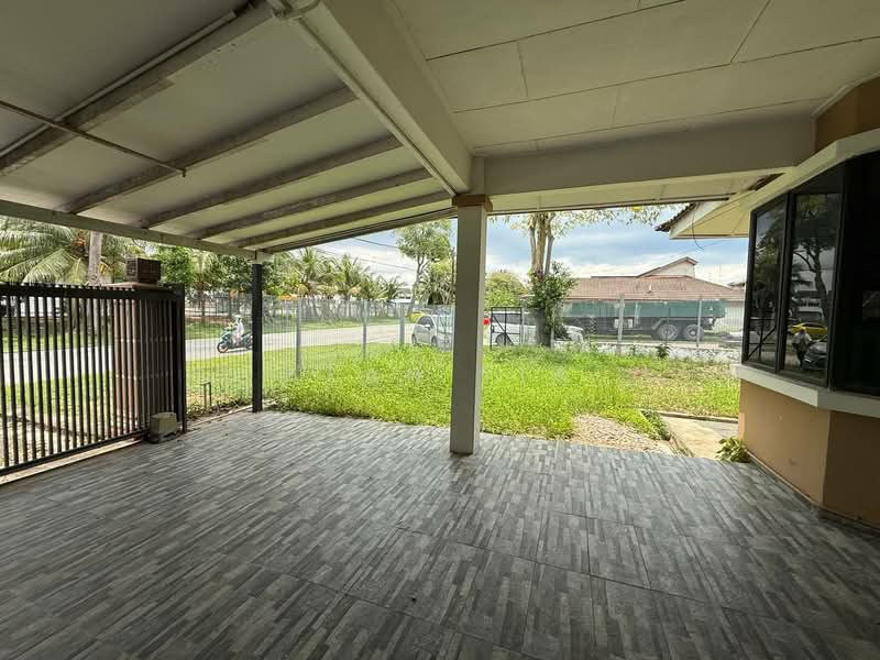 Terraced House for Sale in Taman Molek (Johor Bahru) - Alan Tia - Exterior - PropertyGuru.com.my