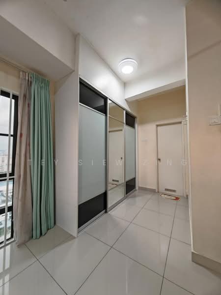 Condominium for Sale at Park 51 Residency - Tey Siew Zing - Corridor - PropertyGuru.com.my