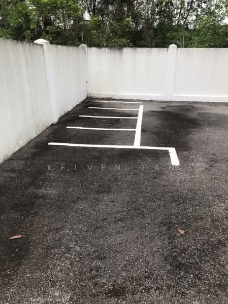 Factory for Rent in Rawang (Selangor) - Kelven Tan - Car Park - PropertyGuru.com.my