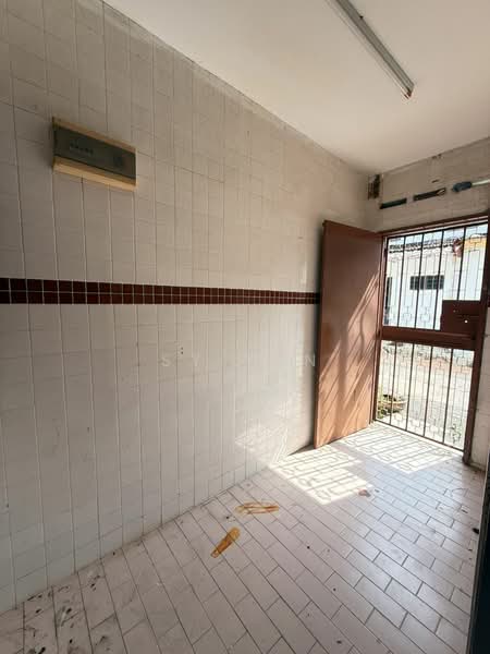 1-storey Terraced House for Sale in Permas Jaya (Johor Bahru) - SY Tan - Interior - PropertyGuru.com.my