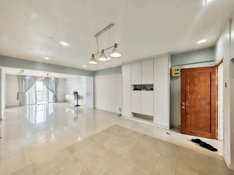 Servis Apartment untuk Dijual di Suri Puteri - Alif Saad - Living Room - PropertyGuru.com.my