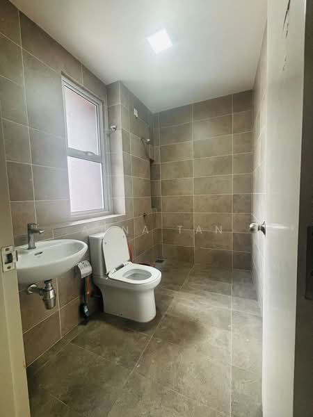 2-storey Terraced House for Rent in Bandar Rimbayu (Telok Panglima Garang) - Anna Tan - Bathroom - PropertyGuru.com.my