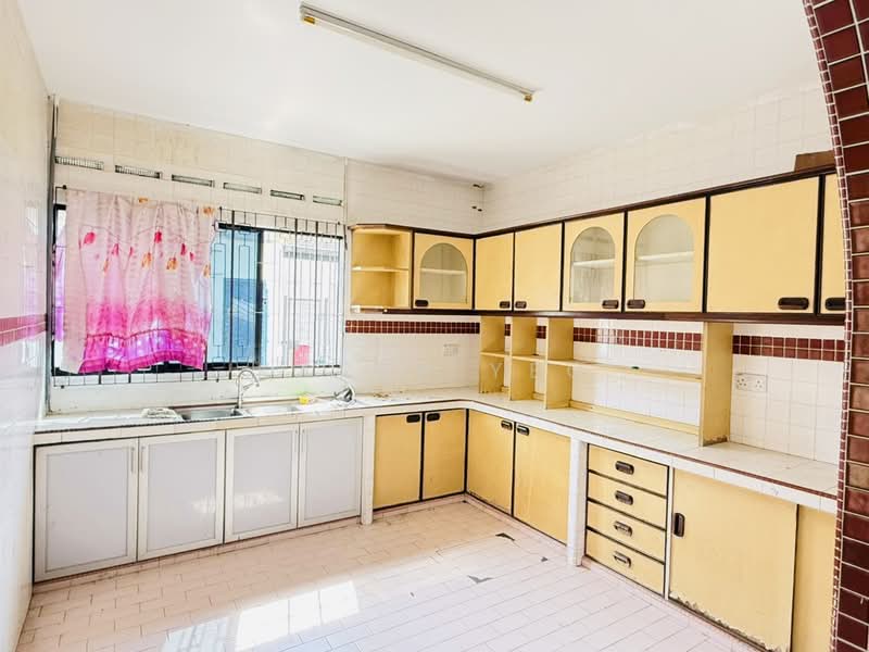 Rumah Teres 1 Tingkat untuk Dijual di Masai (Johor) - Karen Yeo - Kitchen - PropertyGuru.com.my
