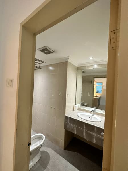 Condominium for Rent at Desa Residency (Residensi Desa) - Cola Lee - Bathroom - PropertyGuru.com.my
