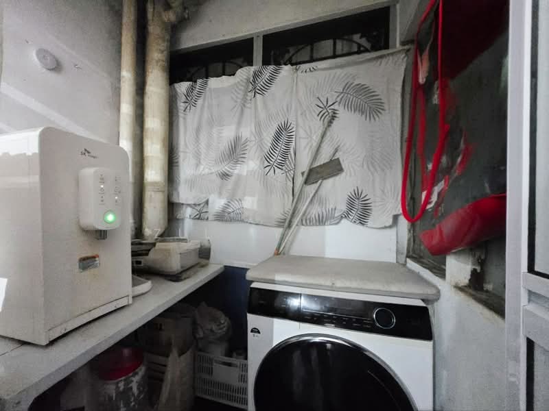 Pangsapuri untuk Dijual di Taman Desaminium, Bandar Putra Permai - Zul Syafiq - Interior - PropertyGuru.com.my