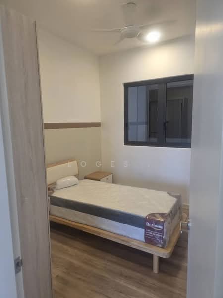 Servis Apartment untuk Disewa di Sunway Belfield - Loges . - Bedroom - PropertyGuru.com.my
