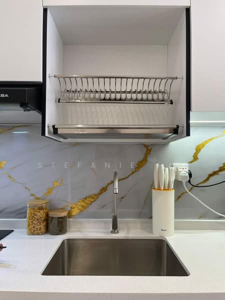 Service Residence for Rent at Majestic Residence - Stefanie Yii - Kitchen - PropertyGuru.com.my
