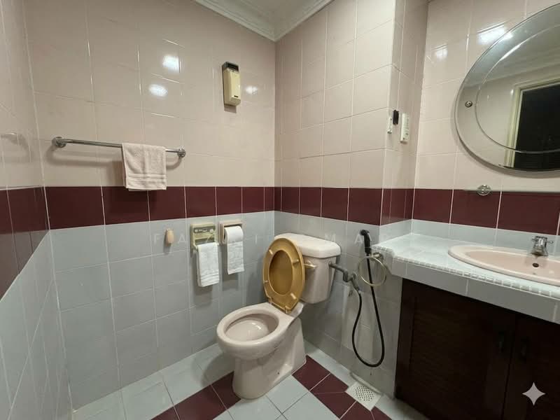 Condominium for Sale at Sri Alam Condominium - Fazri Omar - Bathroom - PropertyGuru.com.my