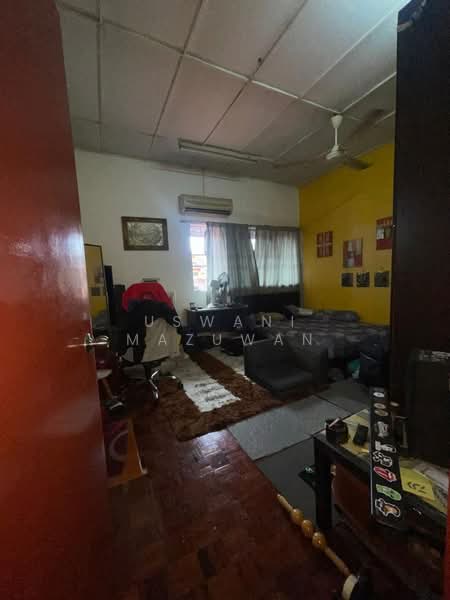 Rumah Teres untuk Dijual di Kajang (Selangor) - Uswani Mazuwan - Bedroom - PropertyGuru.com.my