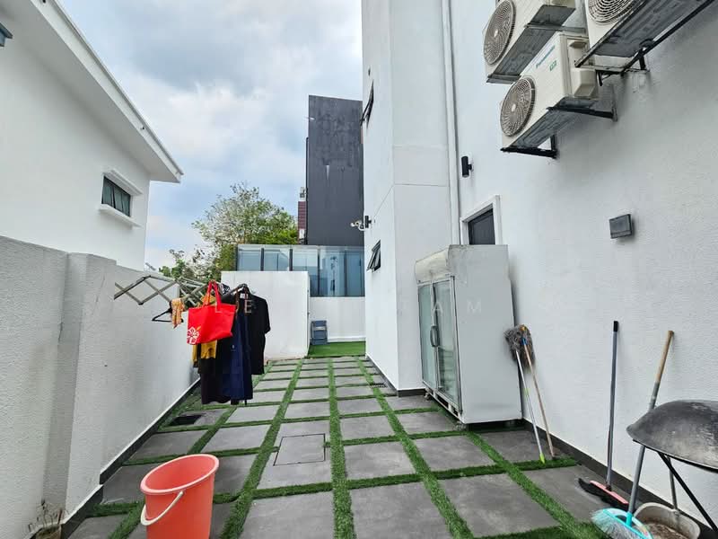 Bungalow for Sale in Country Heights (Kajang) - Lewis Tam - Exterior - PropertyGuru.com.my