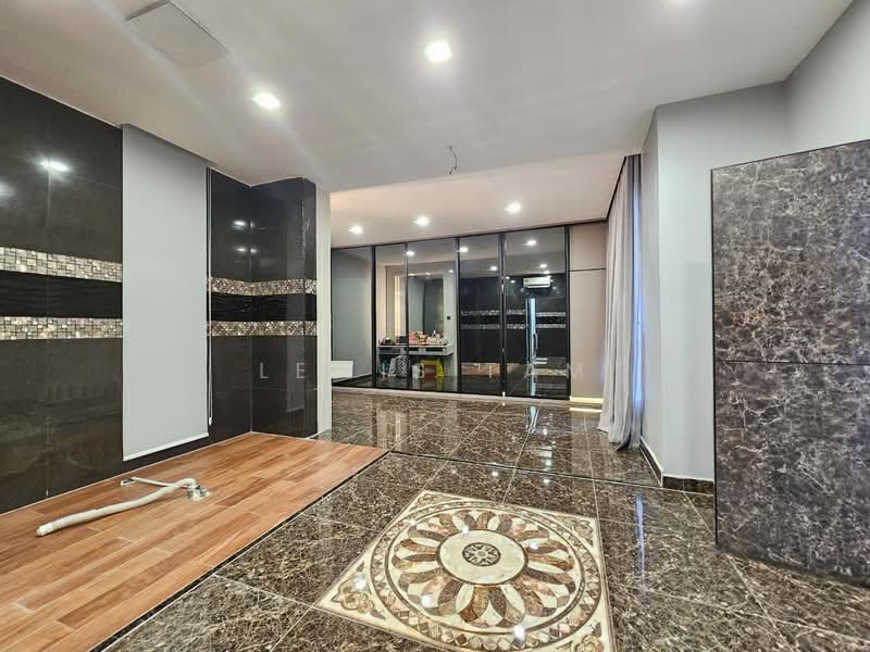 Bungalow for Sale in Country Heights (Kajang) - Lewis Tam - PropertyGuru.com.my