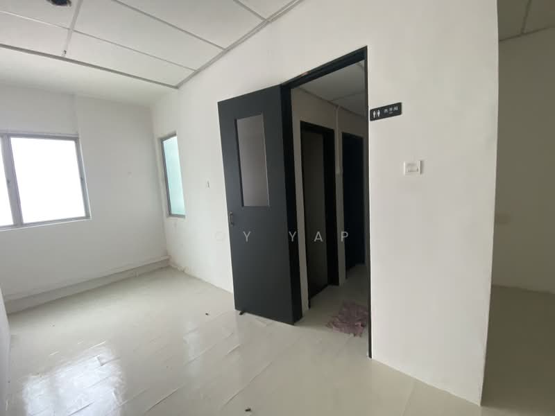 Shop / Office for Rent in Taman Mount Austin (Tebrau) - Roy Yap - PropertyGuru.com.my