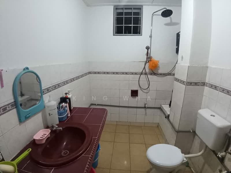 Rumah Teres 2 Tingkat untuk Dijual di Setapak (Kuala Lumpur) - King Wha - Bathroom - PropertyGuru.com.my