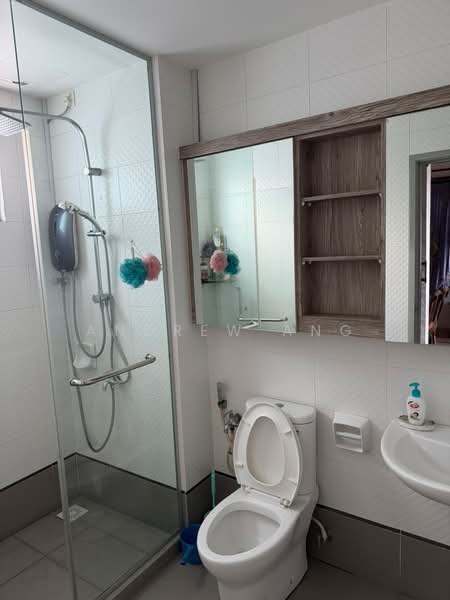 Service Residence for Rent at Seasons Amara Larkin - Andrew Ang - Bathroom - PropertyGuru.com.my