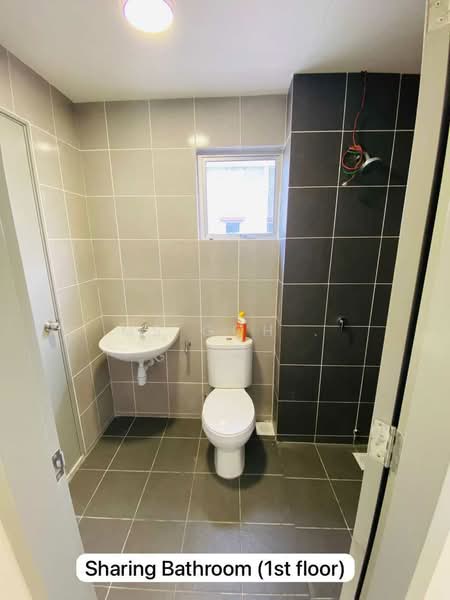 Rumah Teres untuk Dijual di Sepang (Selangor) - Ms Goh . - Bathroom - PropertyGuru.com.my