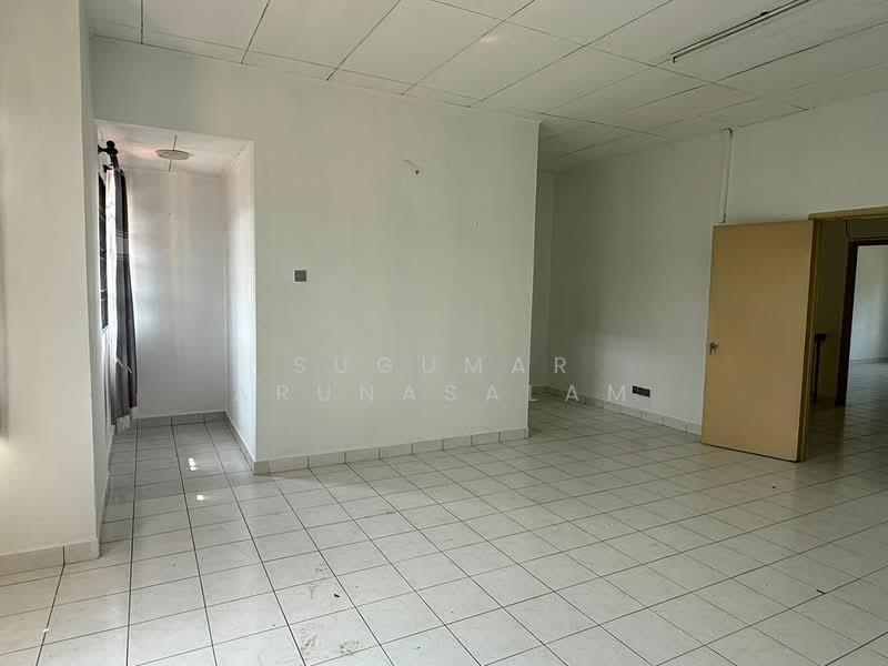 2-storey Terraced House for Sale in Bandar Bukit Puchong 2 (Puchong) - Sugumar Arunasalam - Interior - PropertyGuru.com.my