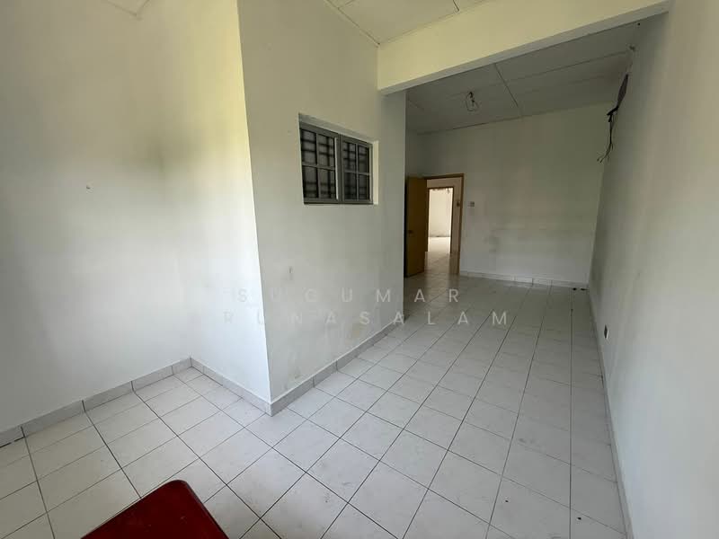 2-storey Terraced House for Sale in Bandar Bukit Puchong 2 (Puchong) - Sugumar Arunasalam - Interior - PropertyGuru.com.my