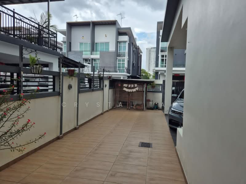 2-storey Terraced House for Sale in Nusa Sentral (Iskandar Puteri (Nusajaya)) - Crystal Tan - Exterior - PropertyGuru.com.my