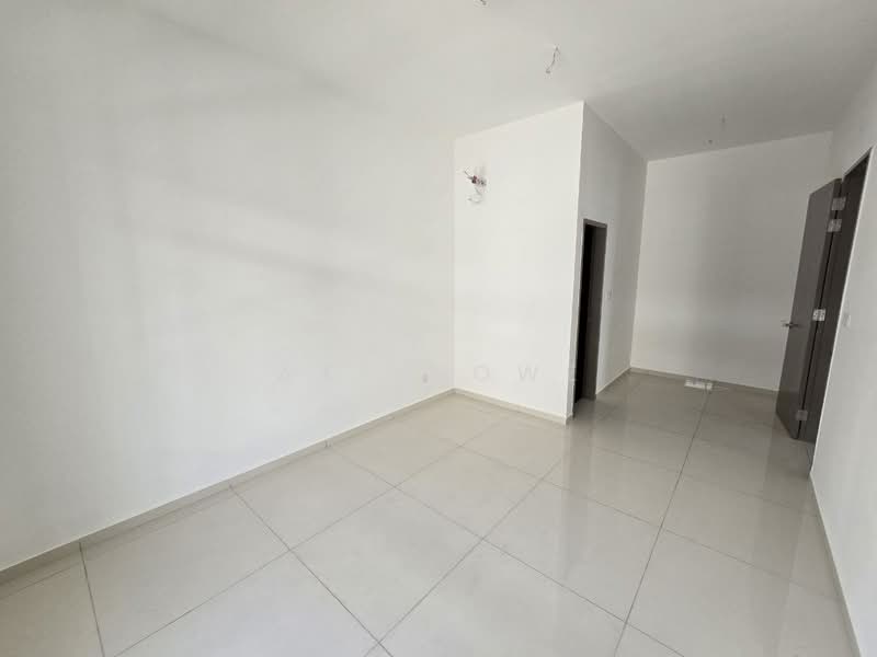 Cluster House for Sale in Austin Crest (Johor Bahru) - Wee Howe - Interior - PropertyGuru.com.my