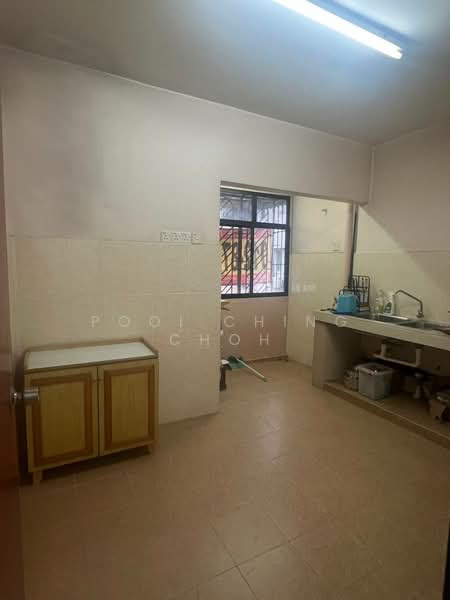 Rumah Flat untuk Dijual di Taman Sungai Besi - Pooi Ching Choh - Kitchen - PropertyGuru.com.my