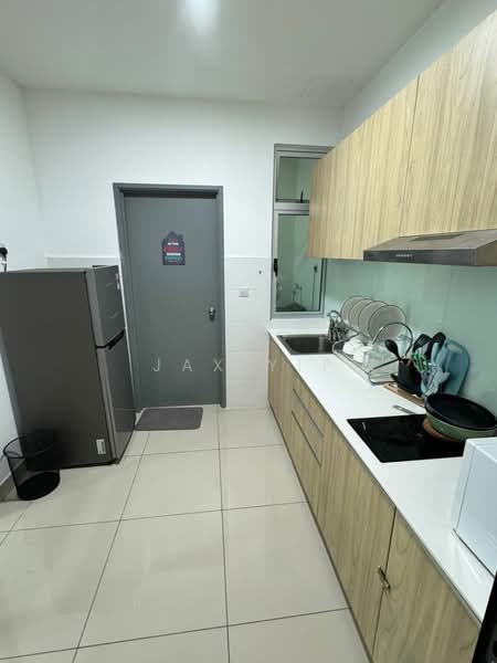Service Residence for Rent at Meridin Bayvue Serviced Apartment - Jax Yip - Kitchen - PropertyGuru.com.my