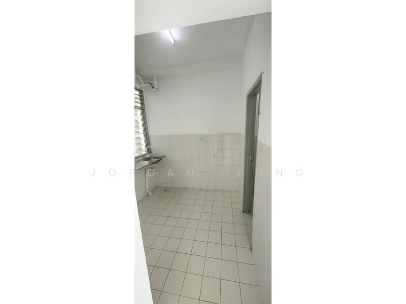 Apartment for Rent at Pangsapuri Lagoon Perdana - Jordan Leong - PropertyGuru.com.my