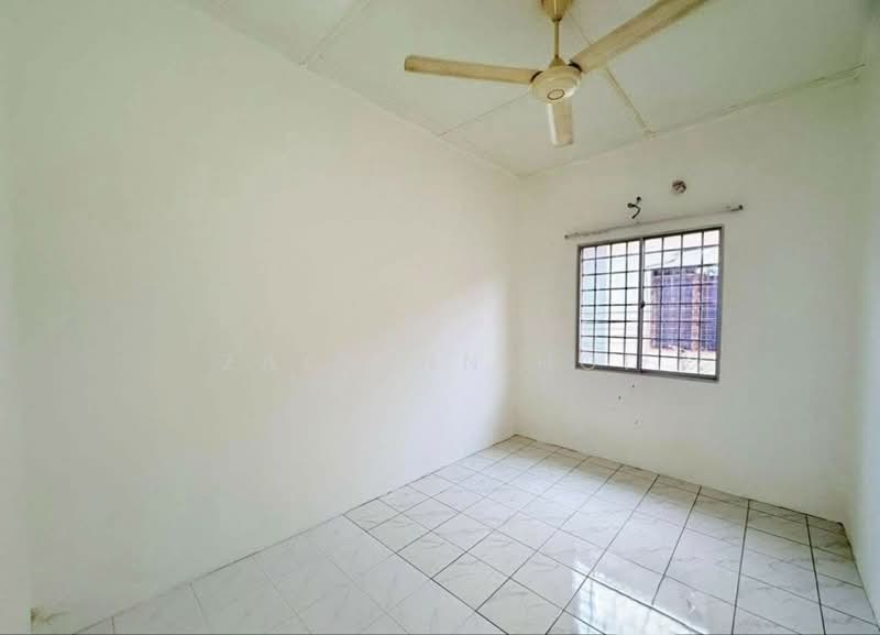2-storey Terraced House for Sale in Taman Klang Utama (Kapar) - Zackinn Hoi - PropertyGuru.com.my
