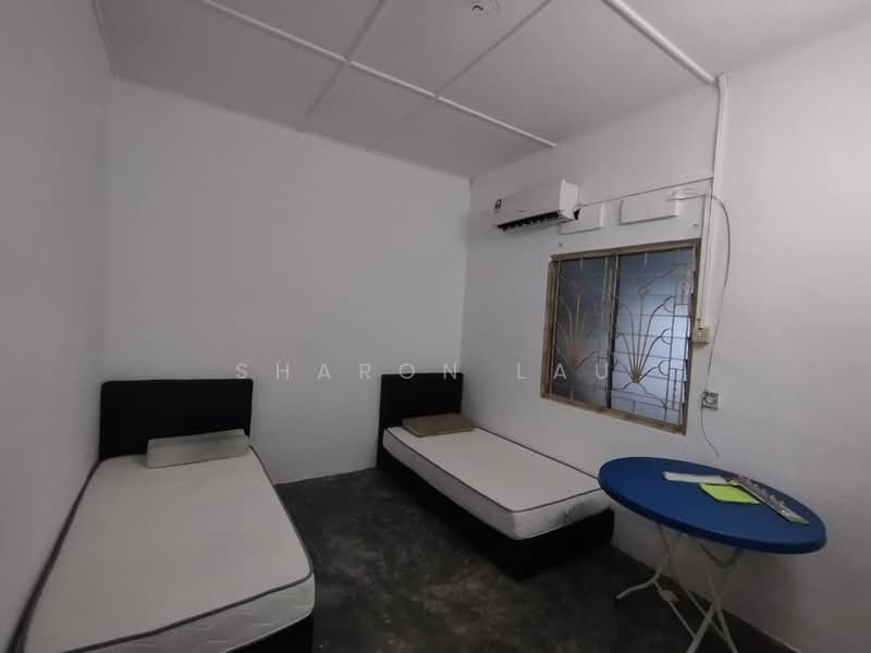 Rumah Teres 1 Tingkat untuk Disewa di Taman Abad (Johor Bahru) - Sharon Lau - PropertyGuru.com.my