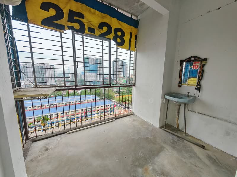 Rumah Flat untuk Disewa di Salak South Garden (Taman Salak Selatan) - Bonnie Chong - PropertyGuru.com.my