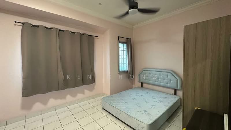 Rumah Teres 3 Tingkat untuk Dijual di Rawang Perdana (Rawang) - Ken Chong - Bedroom - PropertyGuru.com.my