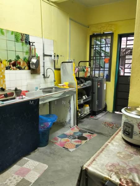 Flat for Sale at Taman Air Biru - Melinda Ee - Kitchen - PropertyGuru.com.my