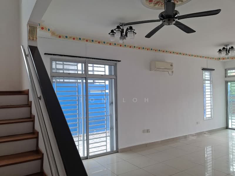 Semi-Detached House for Sale in Skudai (Johor) - Tom Loh - Living Room - PropertyGuru.com.my