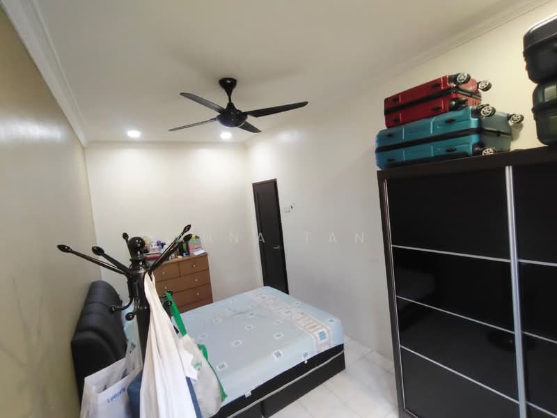 Rumah Teres 2 Tingkat untuk Dijual di Kota Kemuning (Shah Alam) - Anna Tan - Bedroom - PropertyGuru.com.my