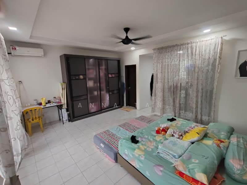 Rumah Teres 2 Tingkat untuk Dijual di Kota Kemuning (Shah Alam) - Anna Tan - Bedroom - PropertyGuru.com.my