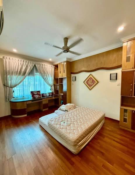 Rumah Berkembar untuk Dijual di Taman Perling (Perling) - Kyle Das - Bedroom - PropertyGuru.com.my
